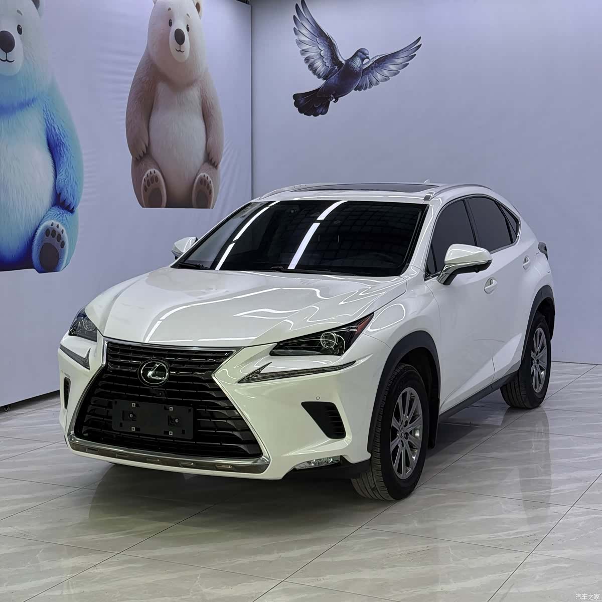 Lexus NX, 2021 1