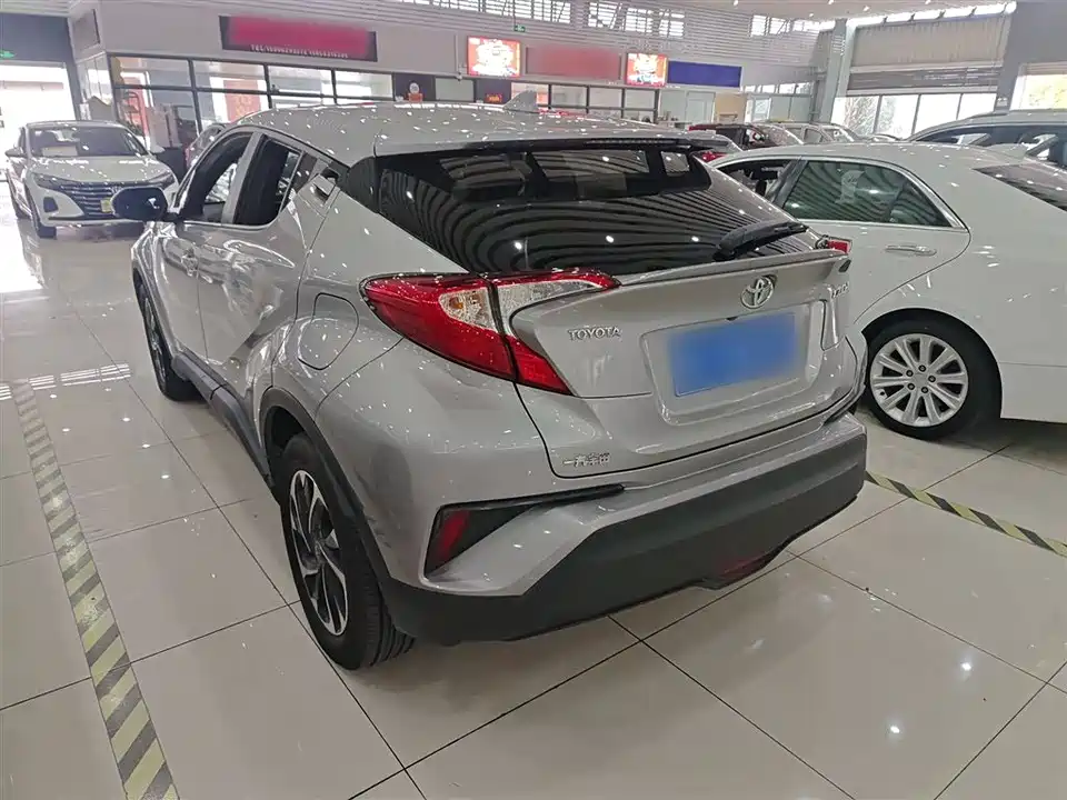 Toyota IZOA