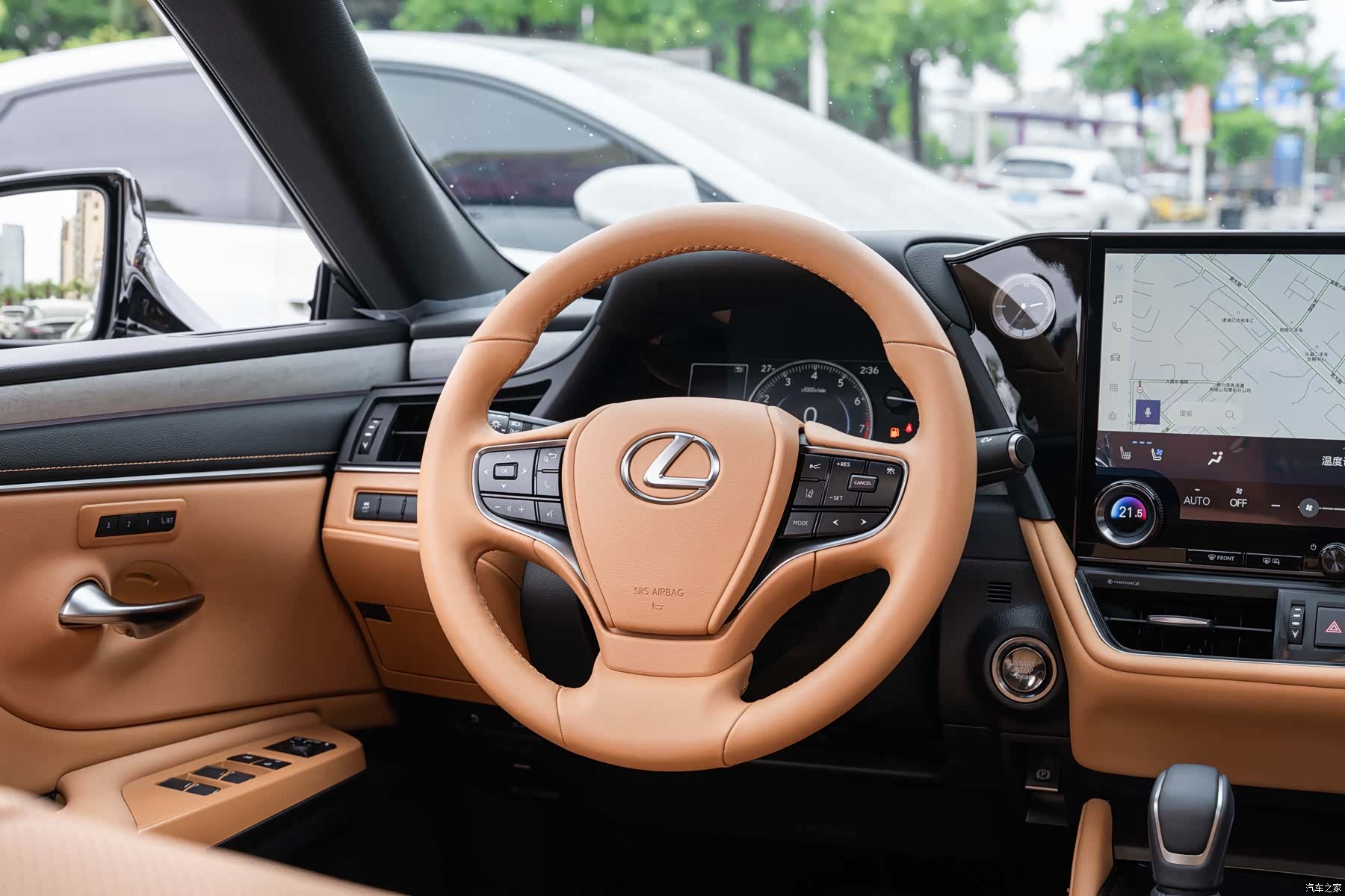 Lexus ES, 2024 14