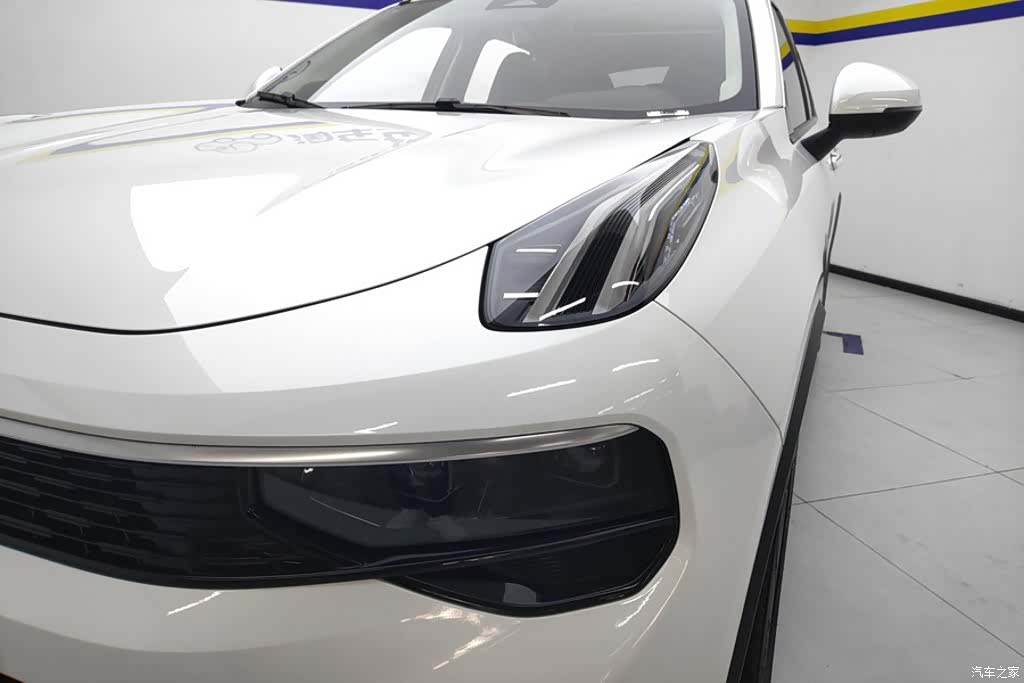 Lynk & Co 01, 2024 все фото