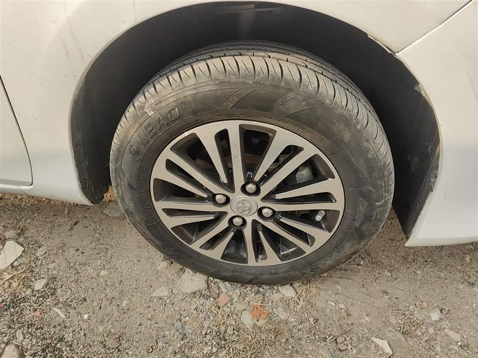 Toyota YARiS L Zhixuan