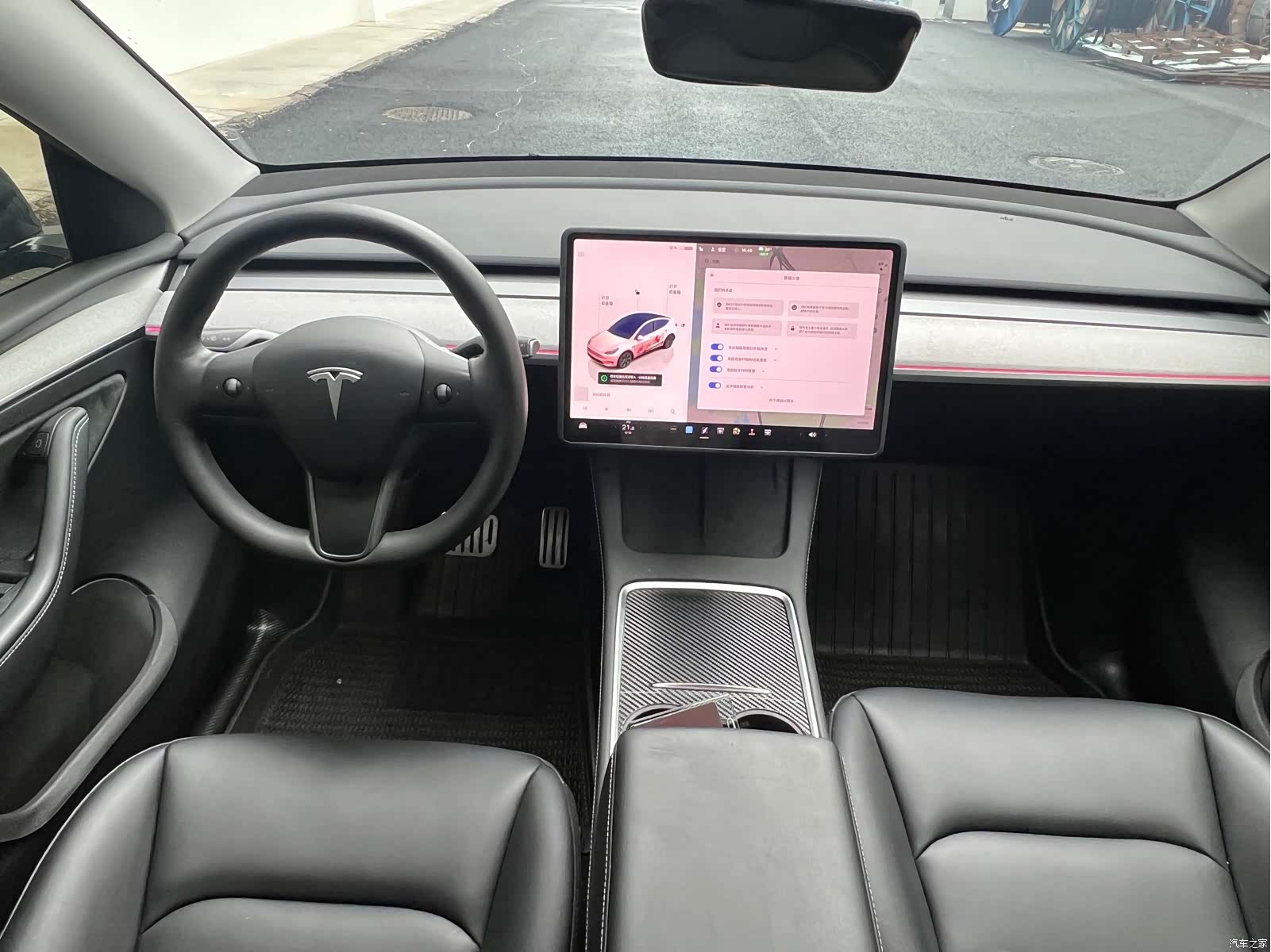 Tesla Model Y, 2024 6