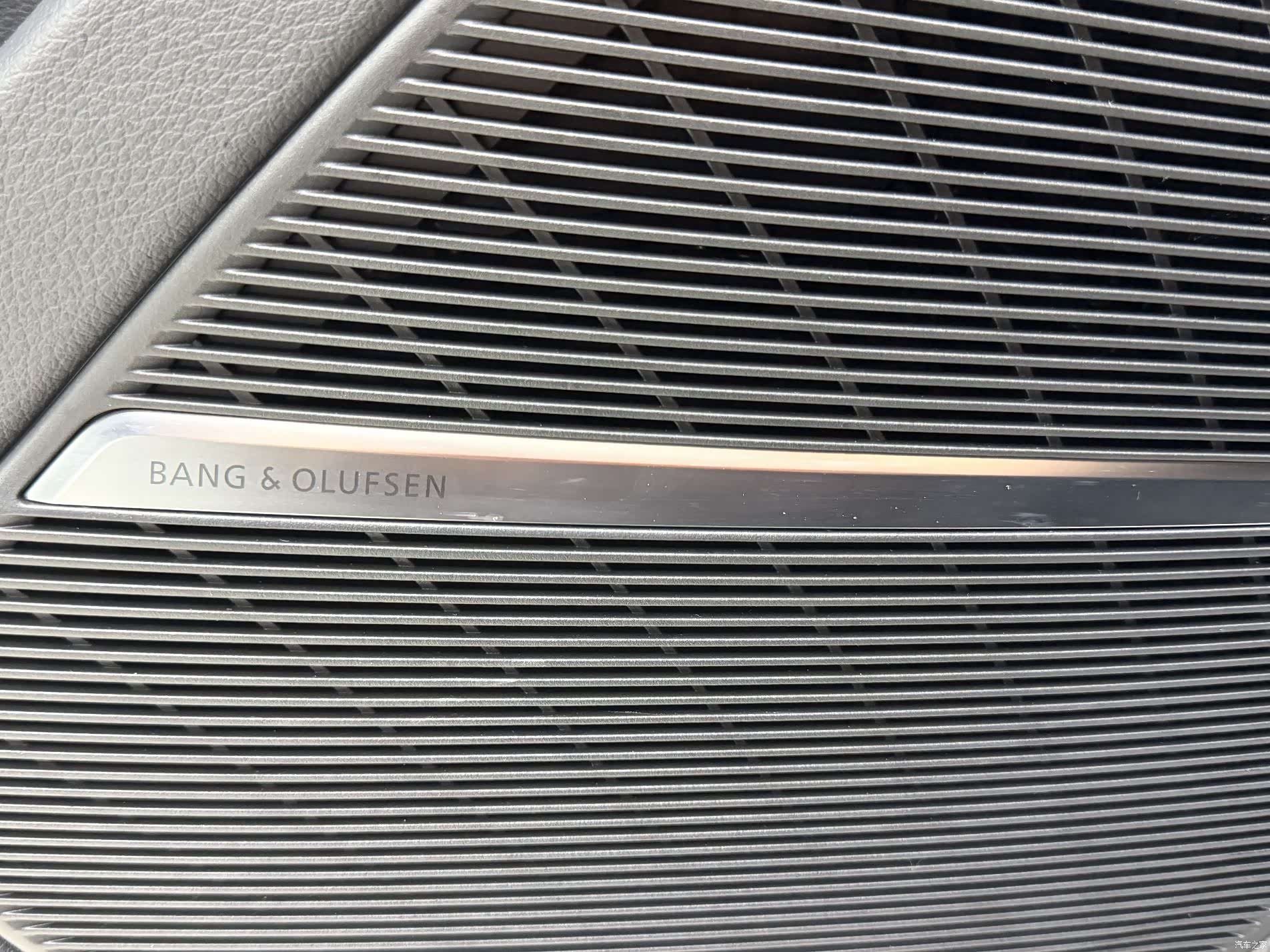 Audi Q8, 2024 7
