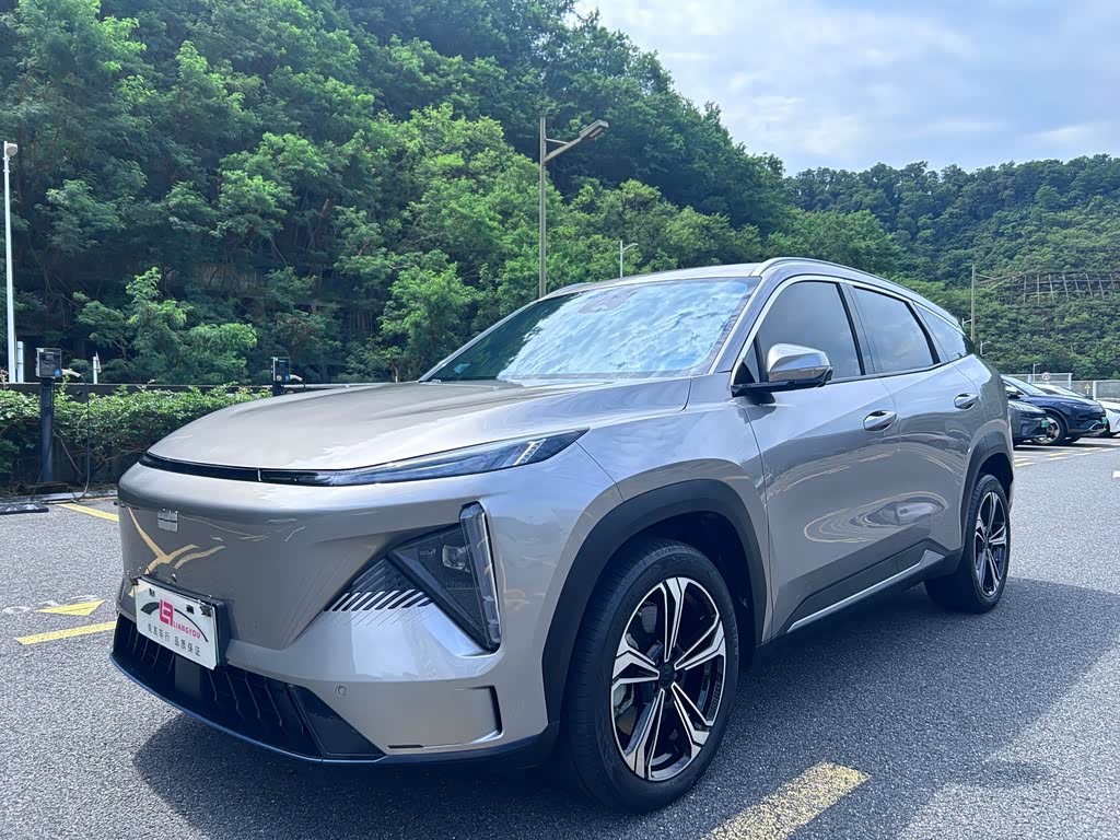 Geely Galaxy L7