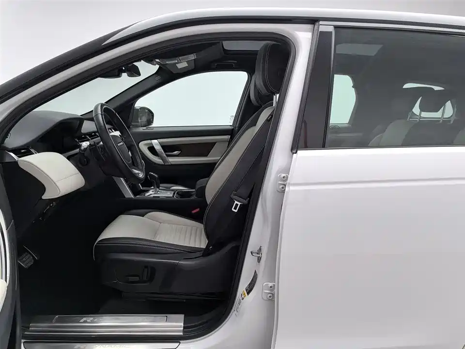Land Rover Discover sports