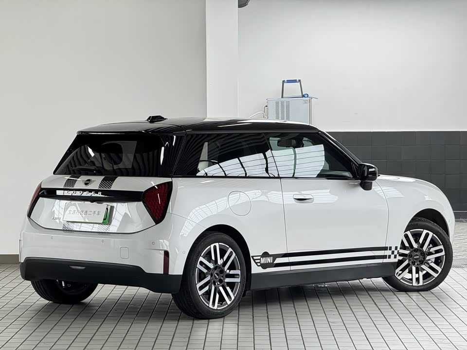 MINI Electric COOPER