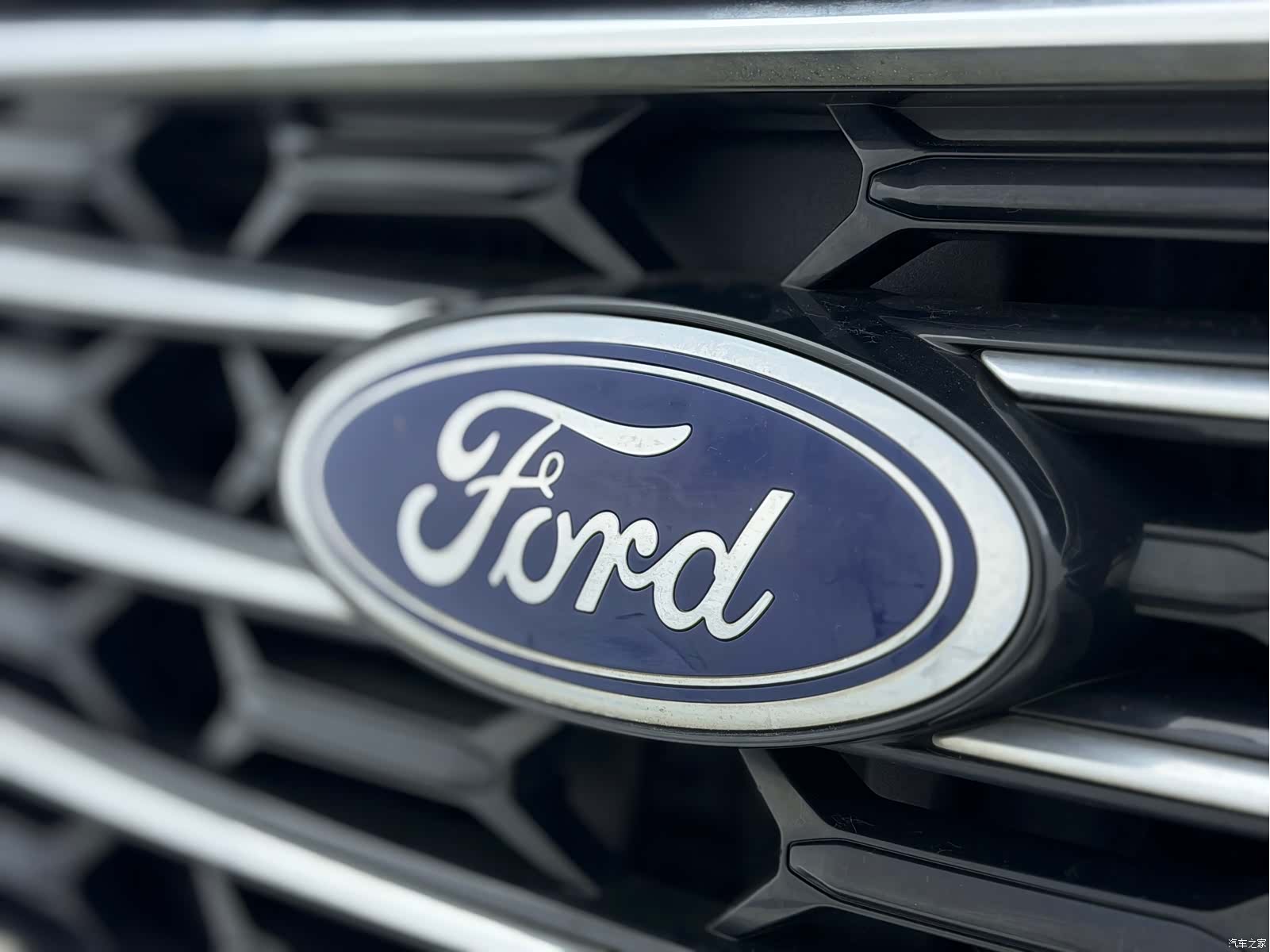 Ford Edge, 2023 24