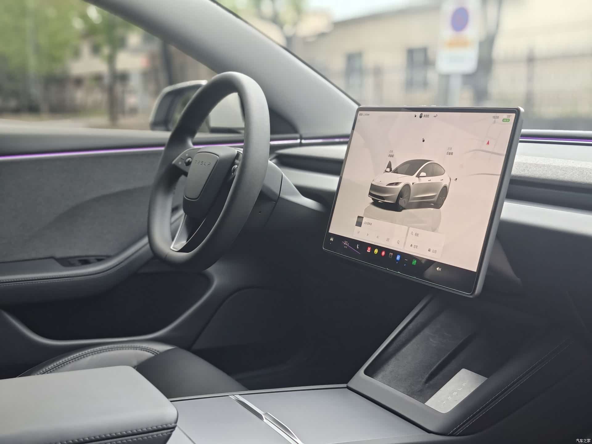 Tesla Model 3, 2024 8