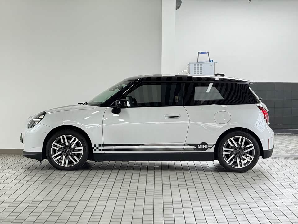 MINI Electric COOPER