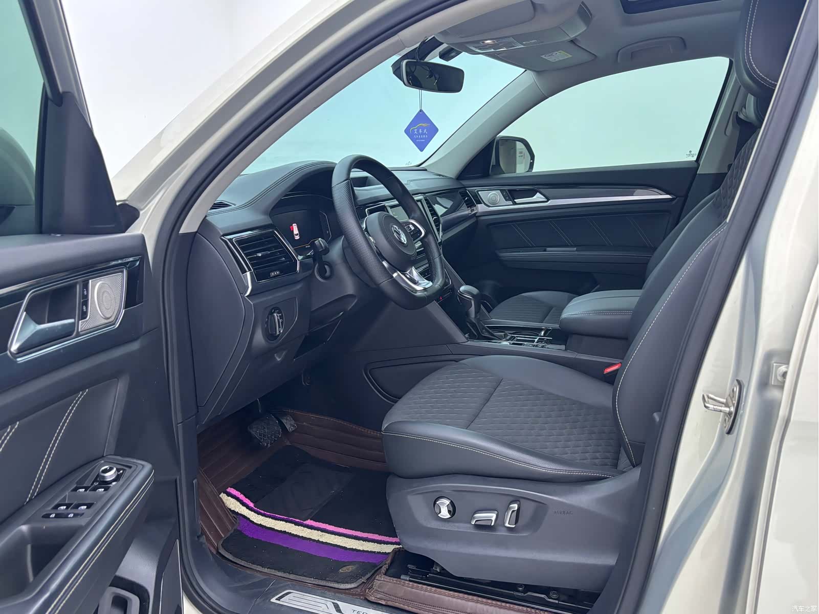 Volkswagen Teramont X, 2020 14