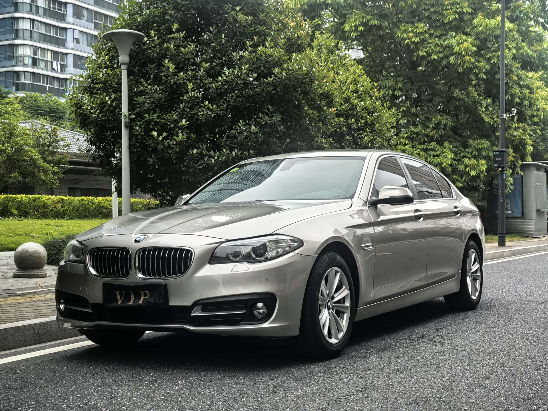 BMW 5 Series, 2017 1