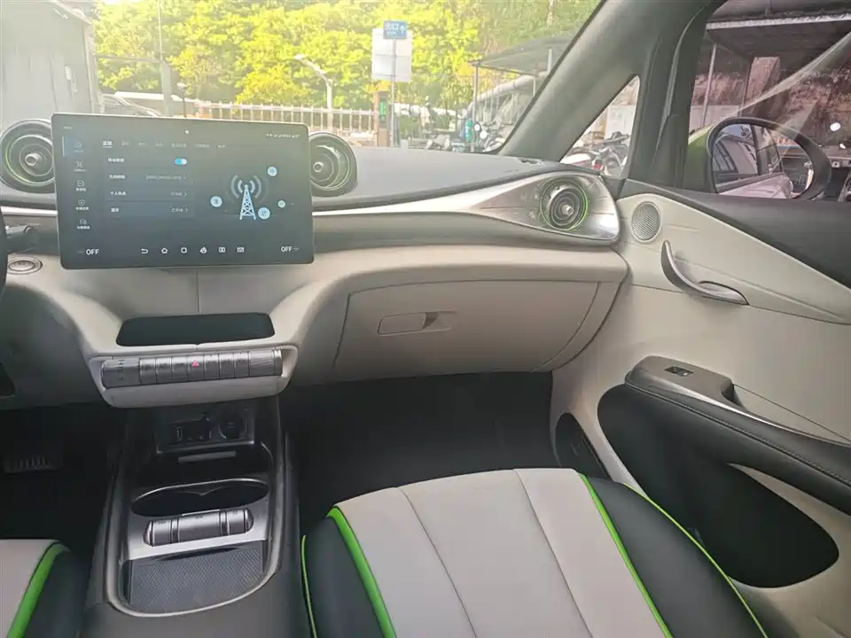 BYD dolphin BYD dolphin