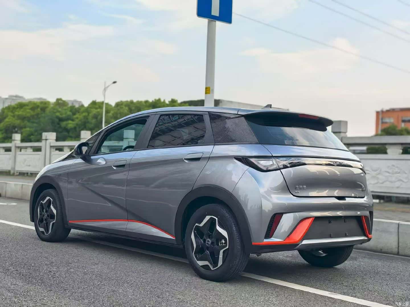 BYD Dolphin, 2022 8