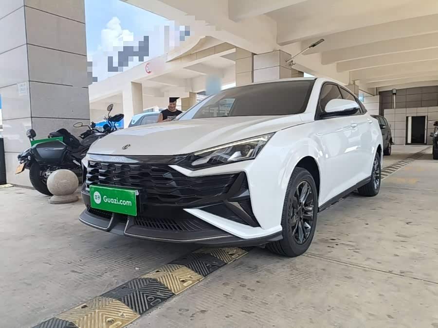 Dongfeng Aeolus Yixuan 2025, фото 2