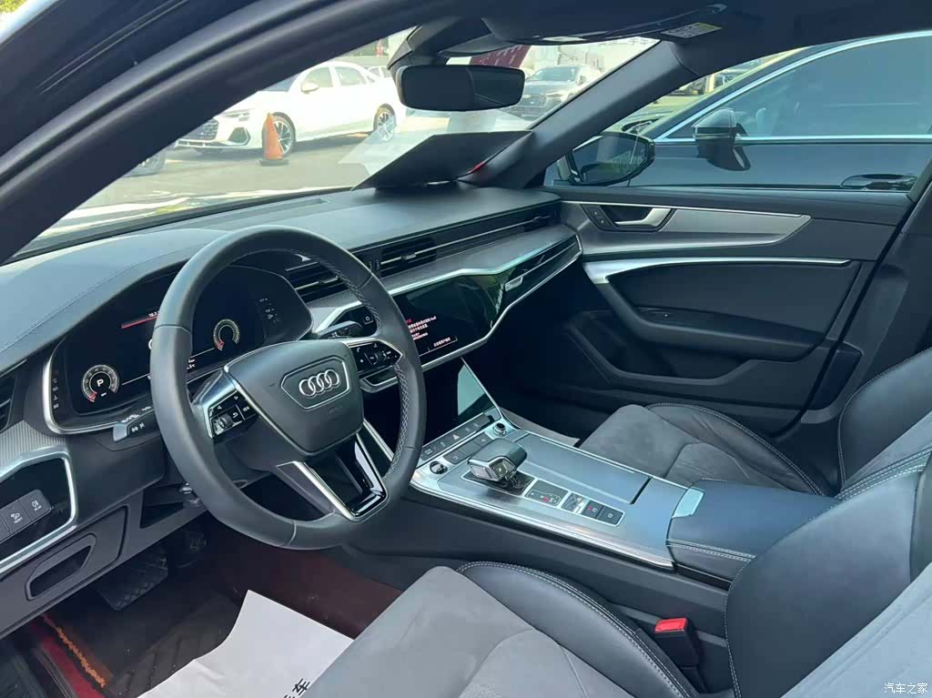 Audi A6L, 2022 все фото