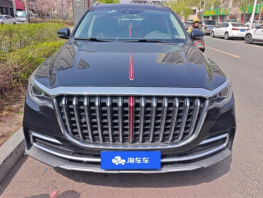 Hongqi HS7
