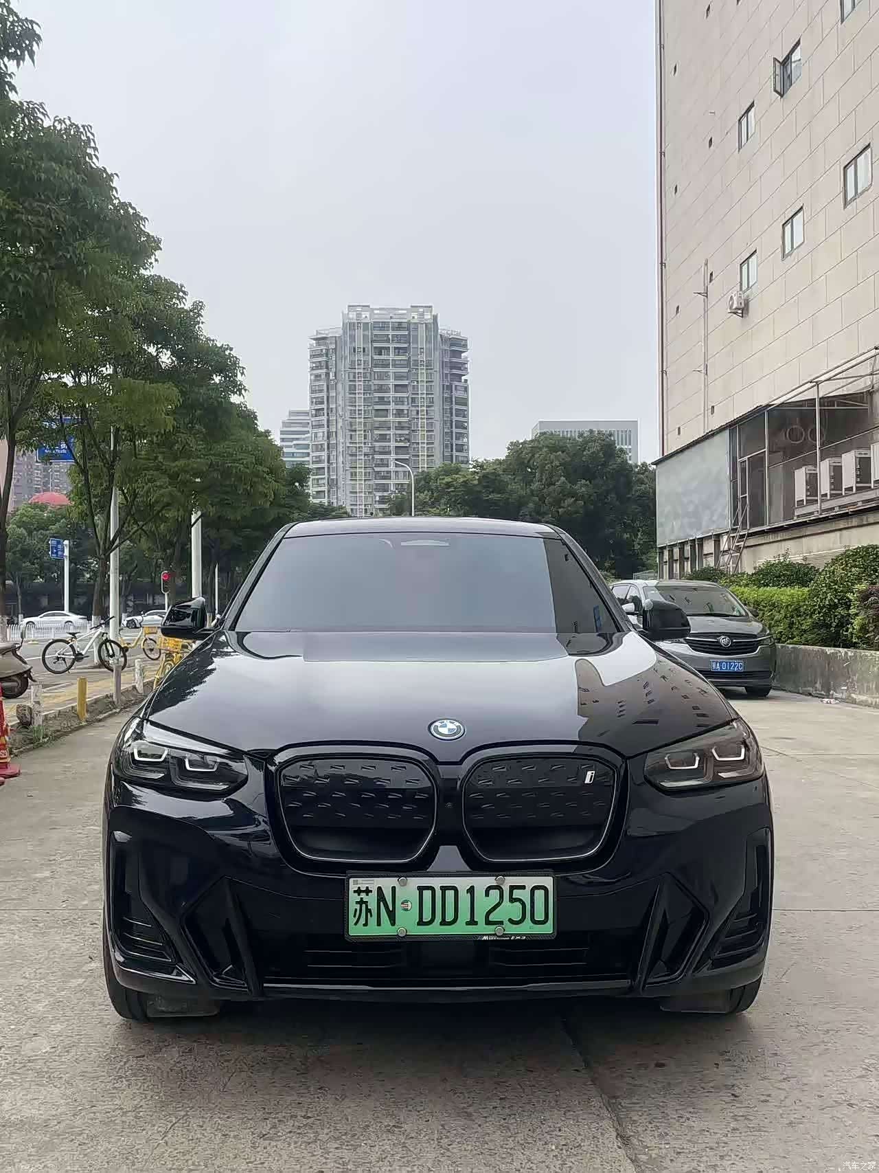 BMW iX3, 2023 2
