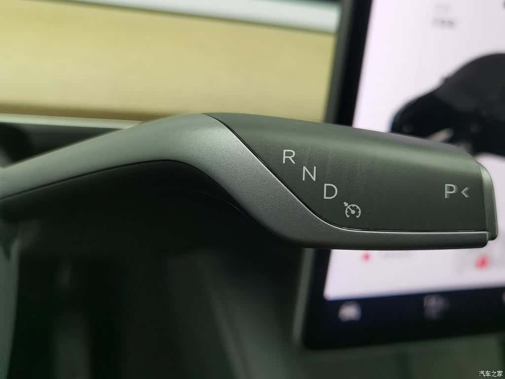 Tesla Model Y, 2021 13