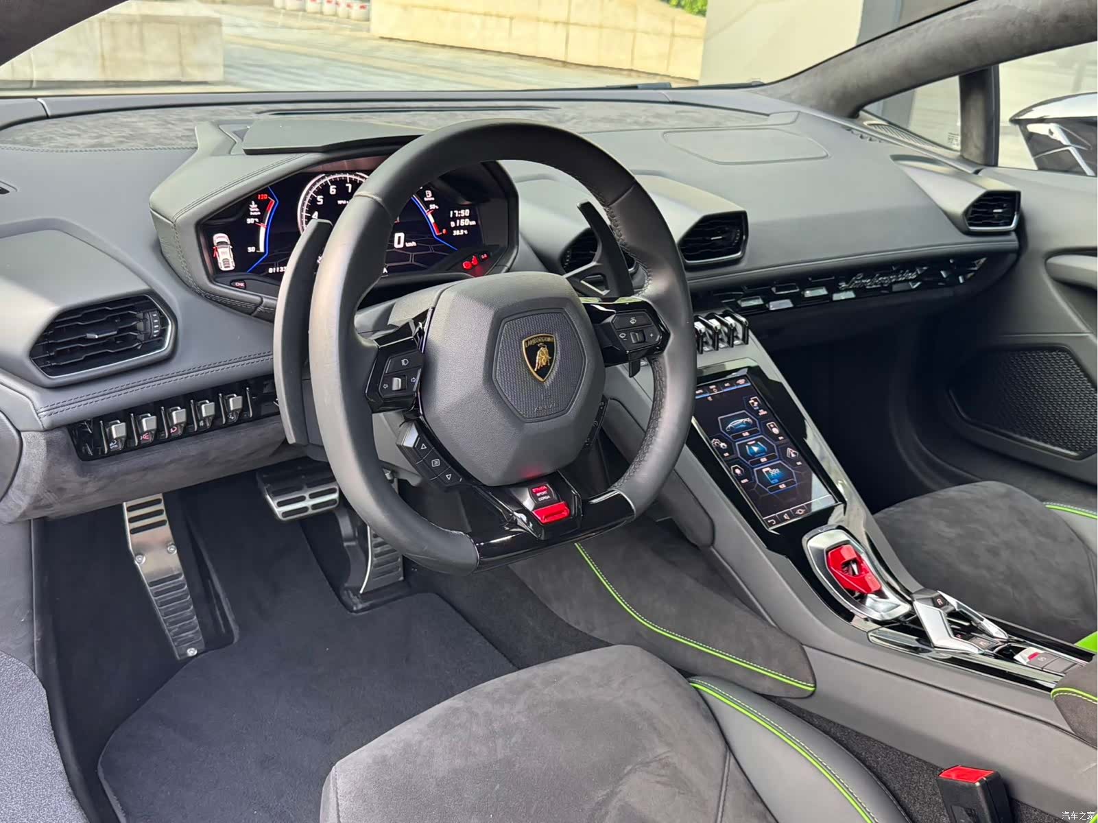 Lamborghini Huracán, 2022 4