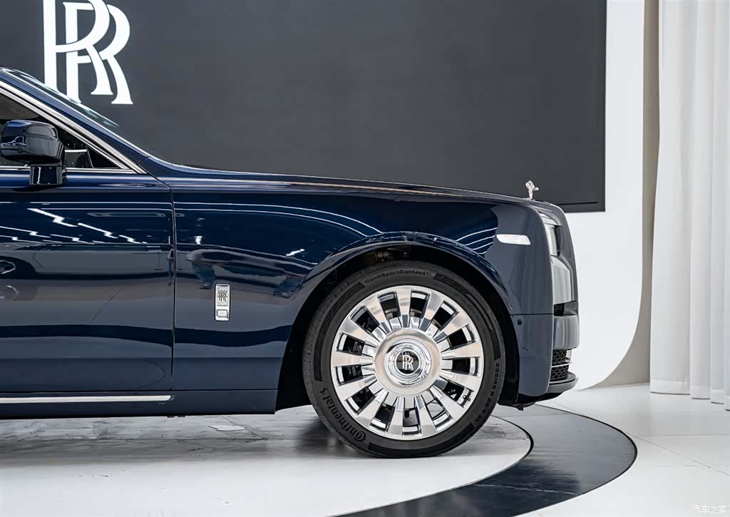 Rolls-Royce Phantom, 2019 28