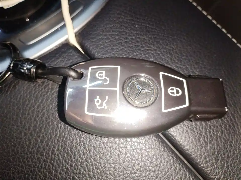 Mercedes-Benz GLC Mercedes-Benz GLC