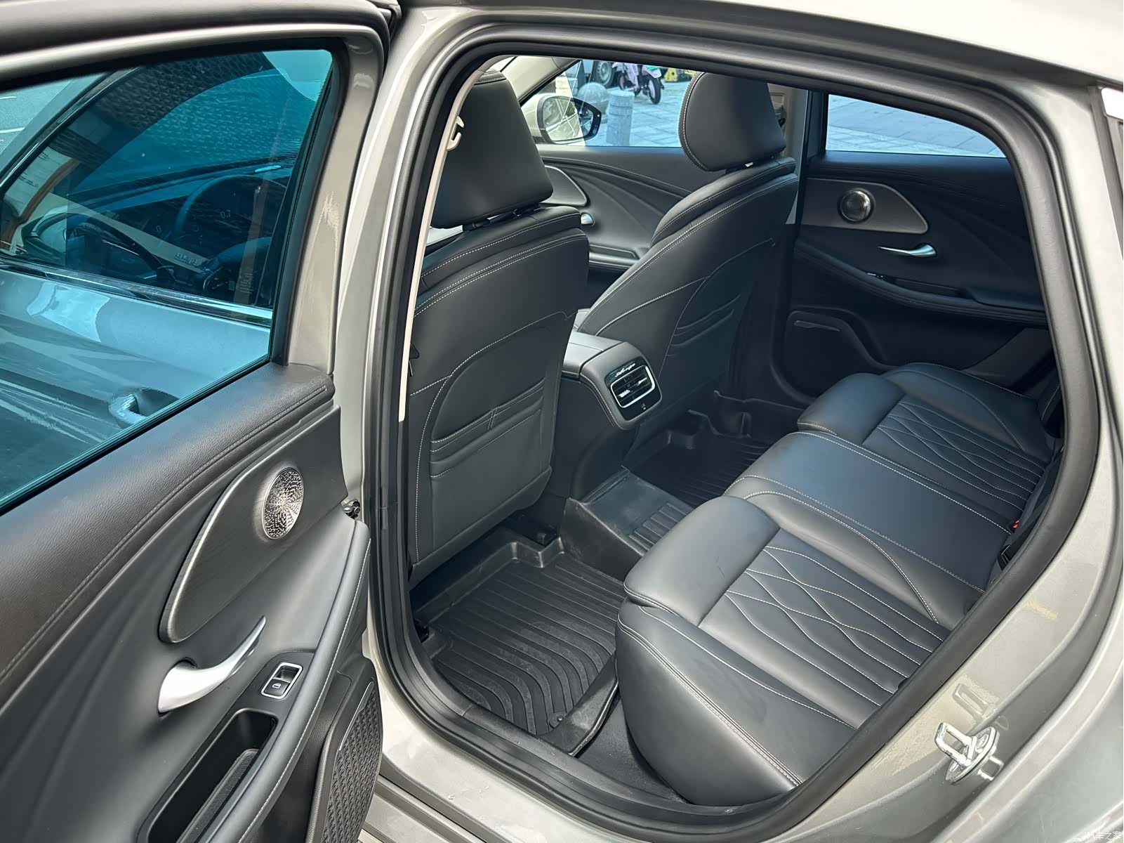 Chery Arrizo 8, 2023 6
