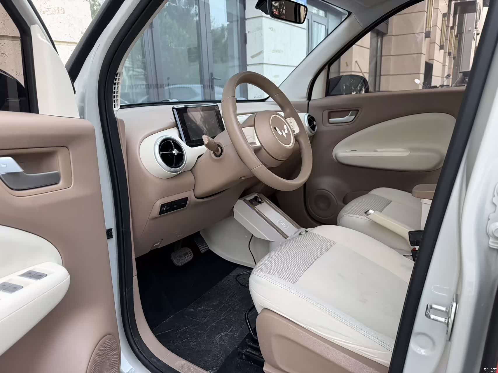 Wuling MINIEV, 2025 7