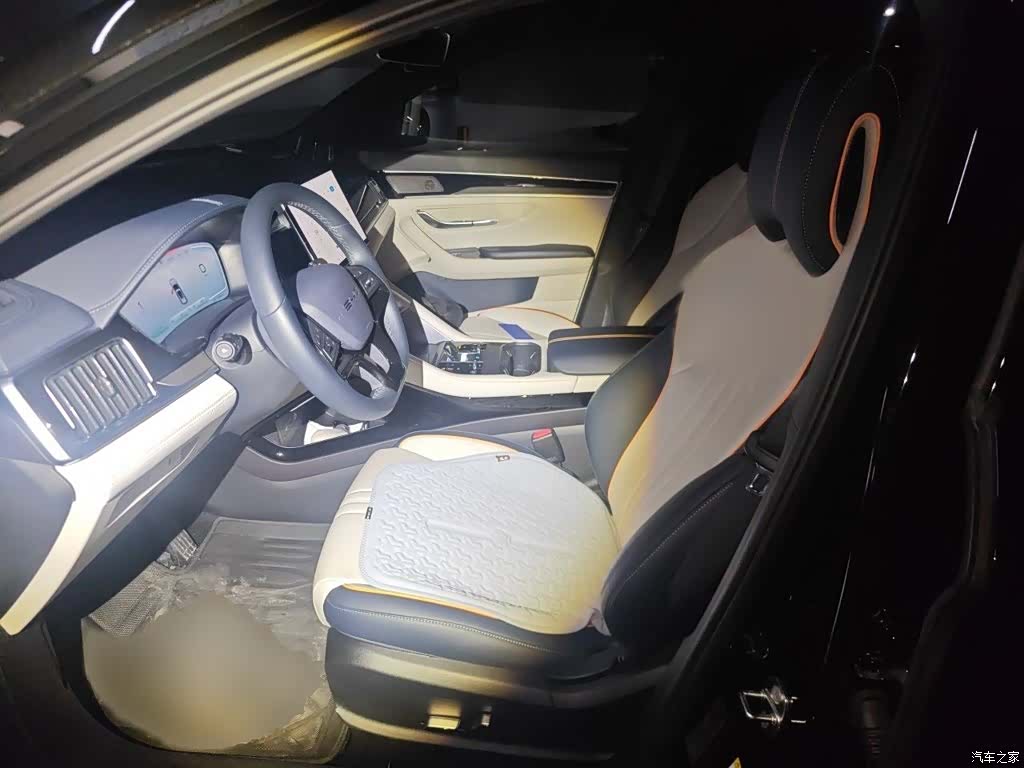 BYD Song, 2024 8