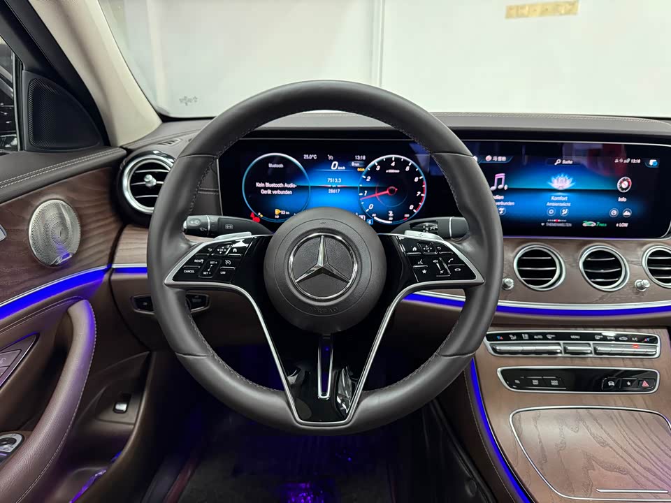 Mercedes-Benz E-class Mercedes-Benz E-class