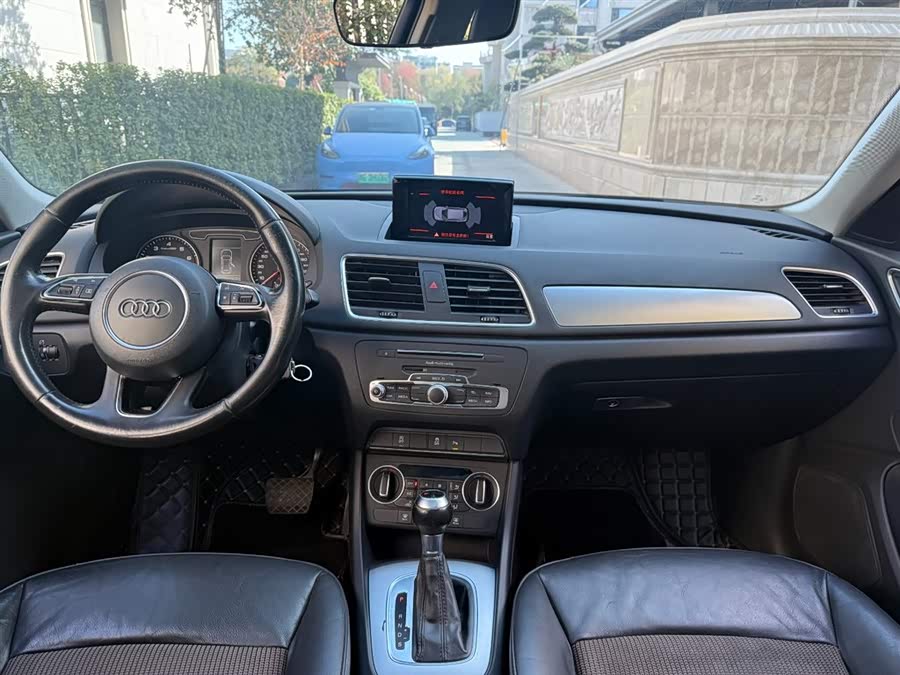 Audi Q3 2017, фото 11