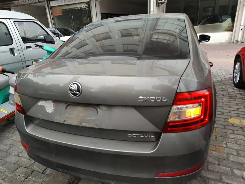 Skoda Octavia Skoda Octavia