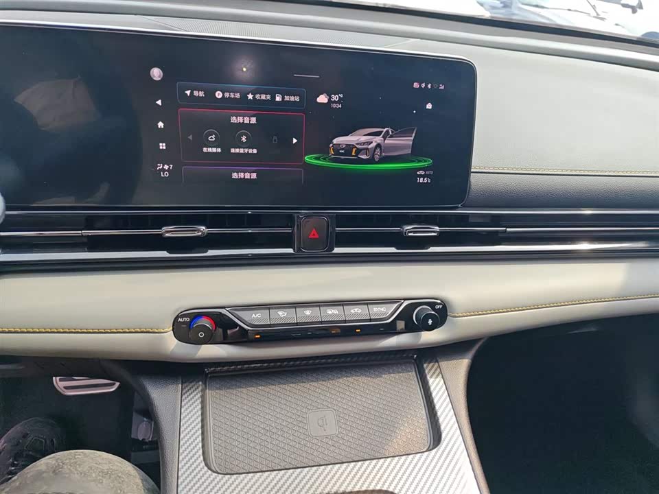 Trumpchi Shadow Leopard