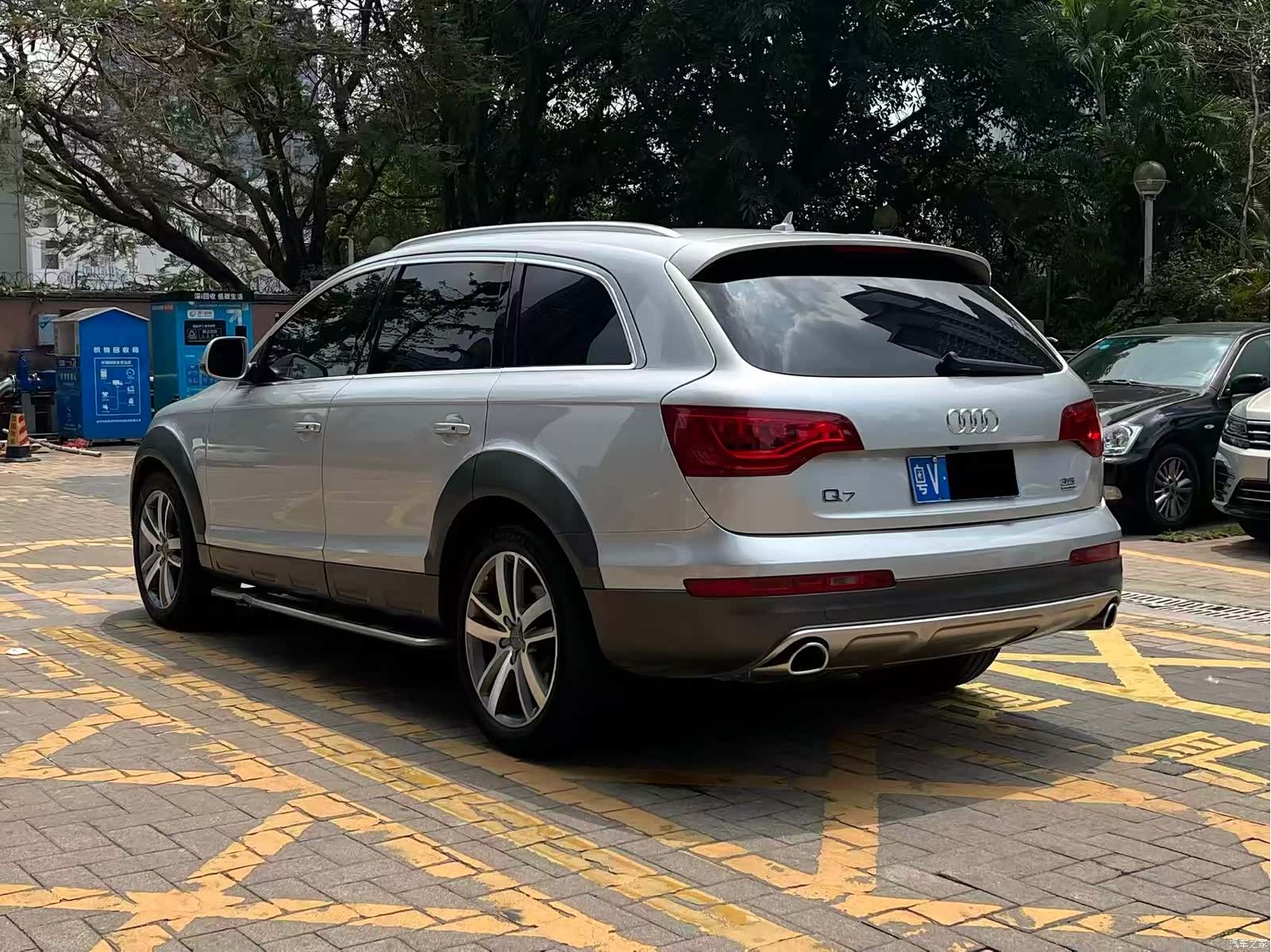 Audi Q7, 2010 9
