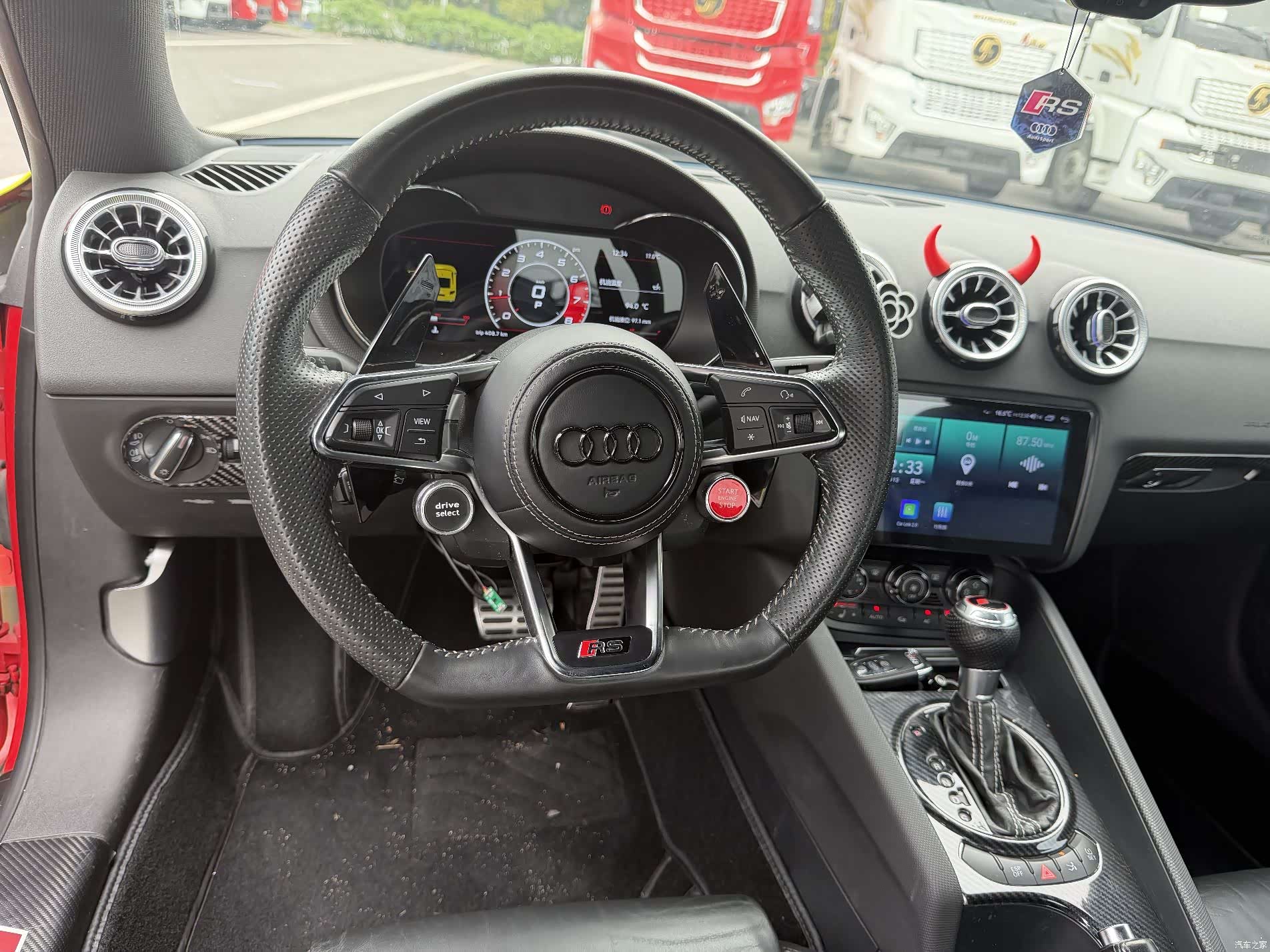 Audi TT, 2009 13