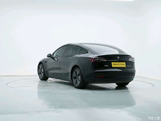 Tesla Model 3, 2021 6