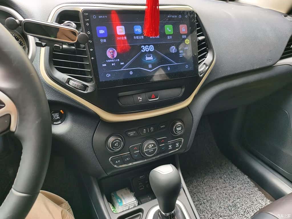 Jeep Cherokee, 2016 10