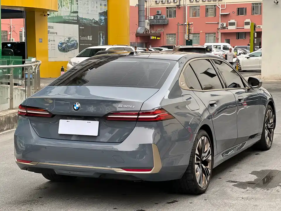 BMW 5 series BMW 5 series