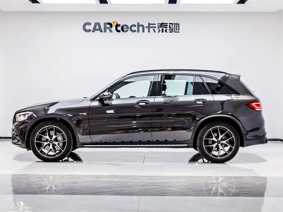 Mercedes-Benz GLC AMG