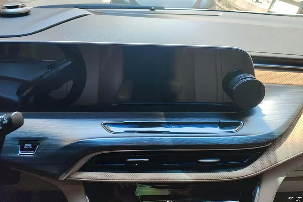 Buick GL8, 2020 13