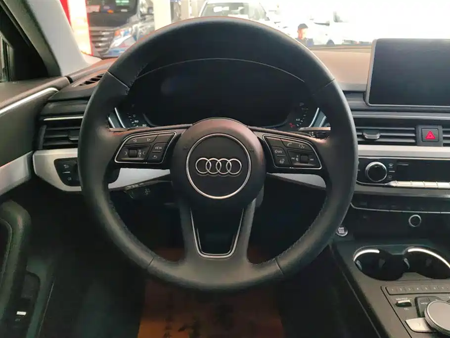 Audi A4L Audi A4L