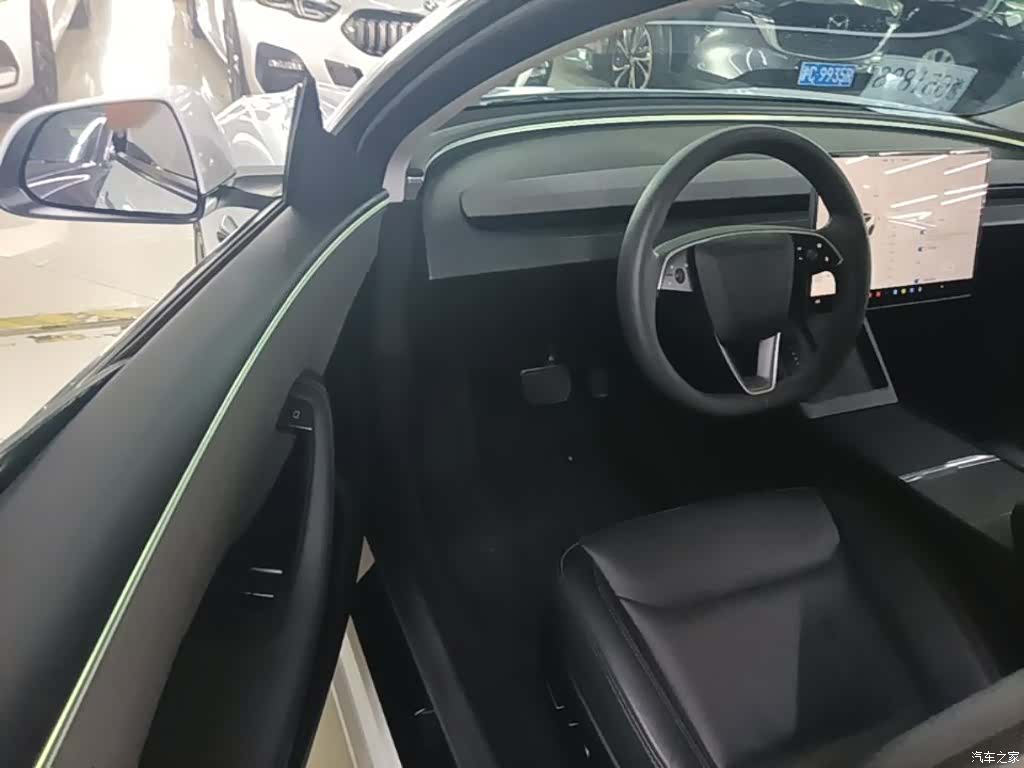 Tesla Model 3, 2024 16