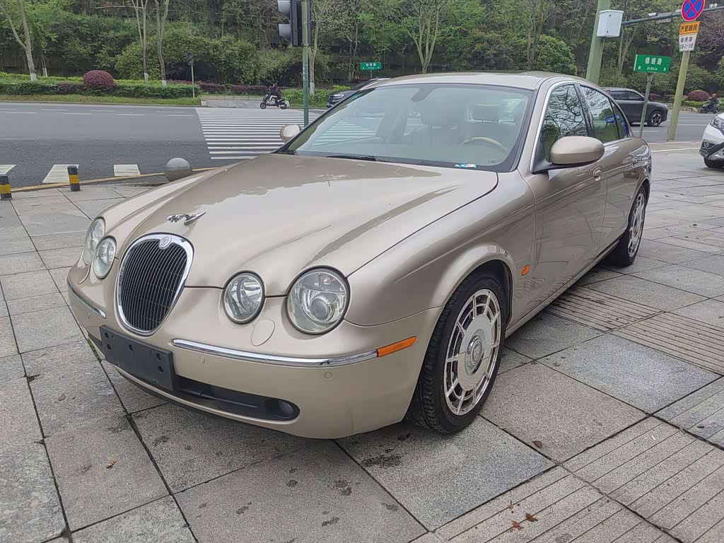 Jaguar S-Type
