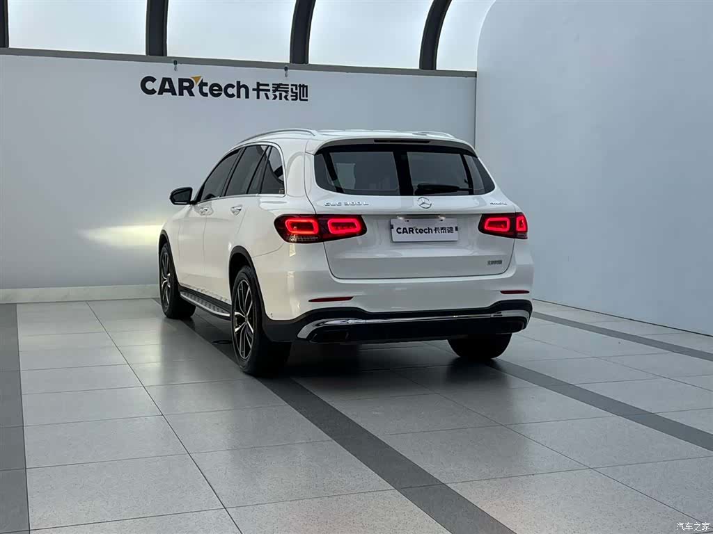 Mercedes-Benz GLC, 2021 4