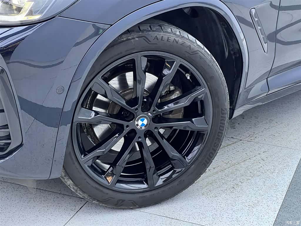 BMW X3, 2022 все фото
