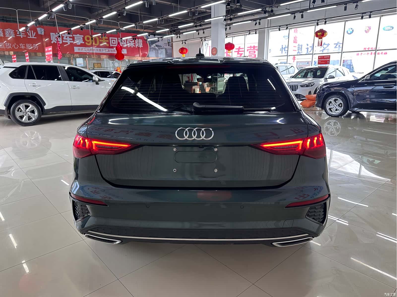 Audi A3, 2023 все фото