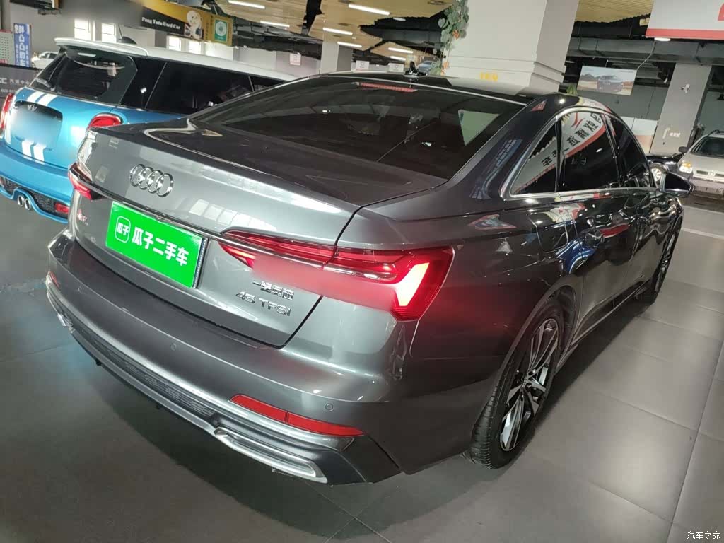 Audi A6L, 2021 все фото