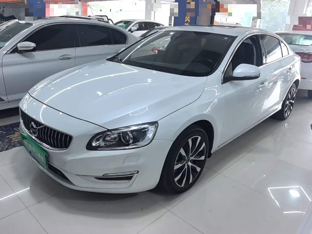 Volvo S60