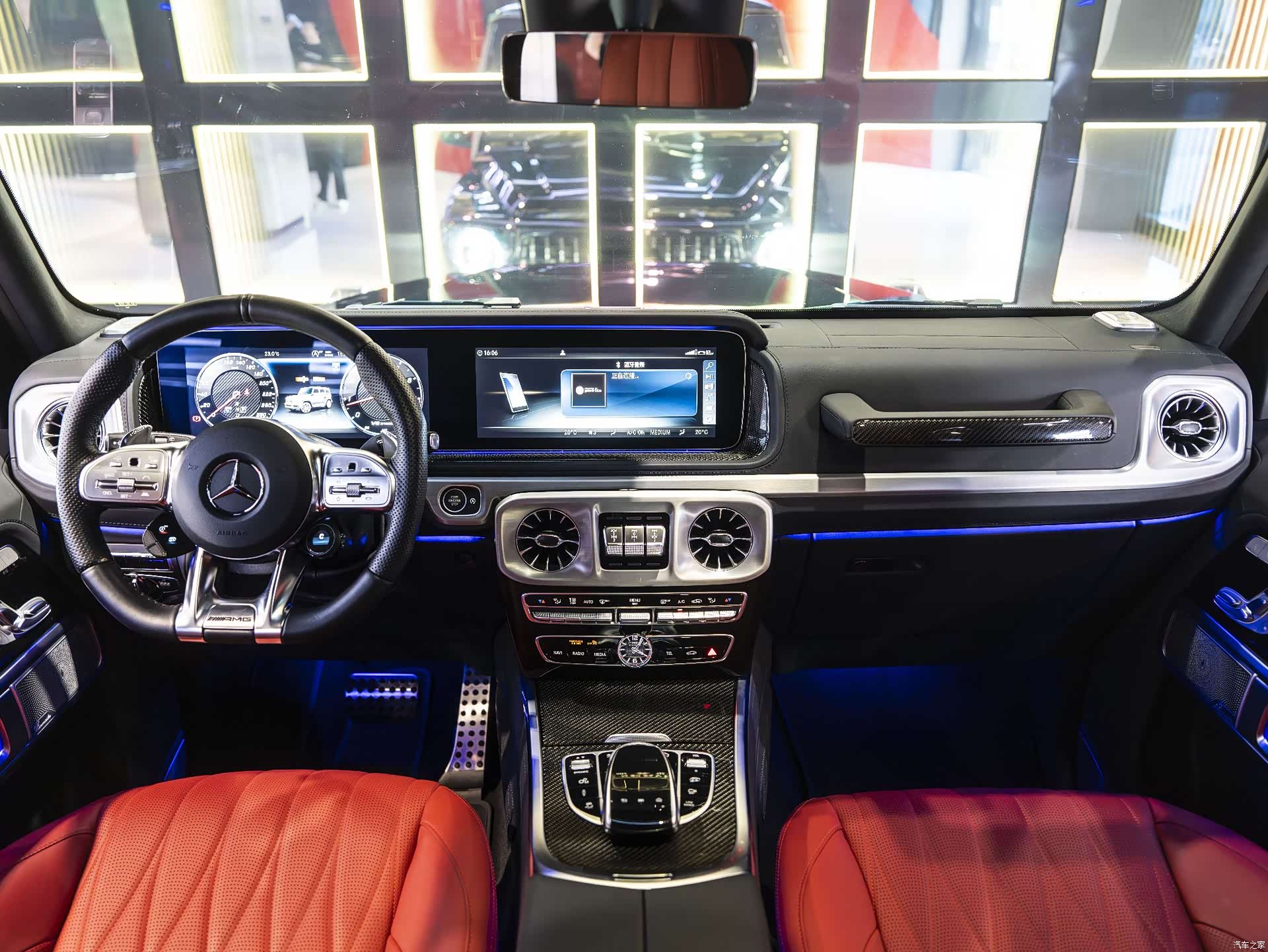 Mercedes-Benz G-Class, 2024 25