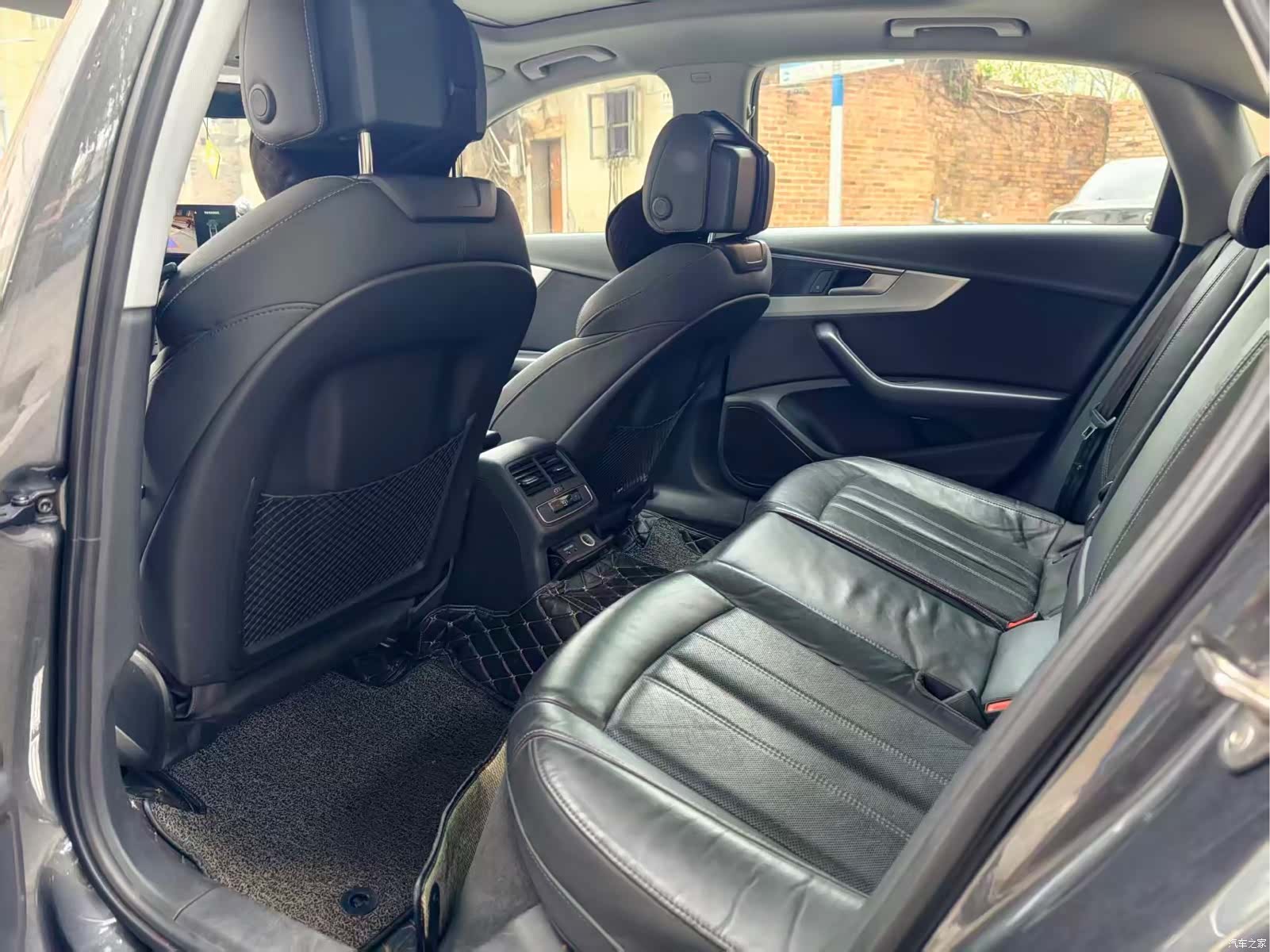 Audi A4L, 2020 9