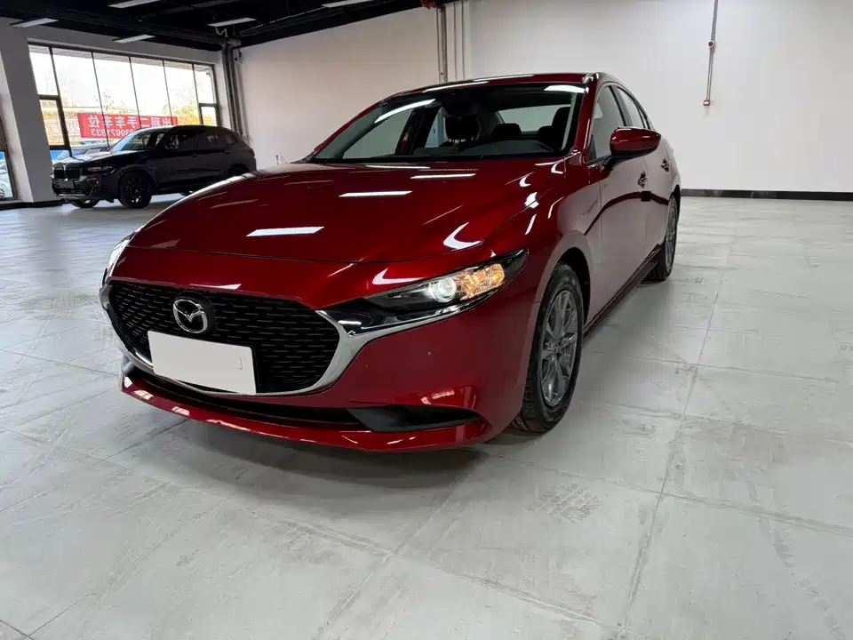 Mazda 3 Angkesaila